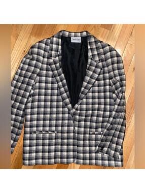 Vintage Diane Von Furstenburg Wool/Silk Blazer